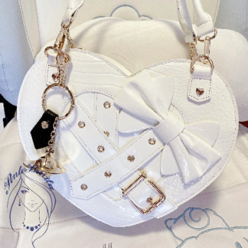 🖤 Bolso de Mano en Forma de Corazón “Headache Studio” - Estilo Gothic Lolita 🖤